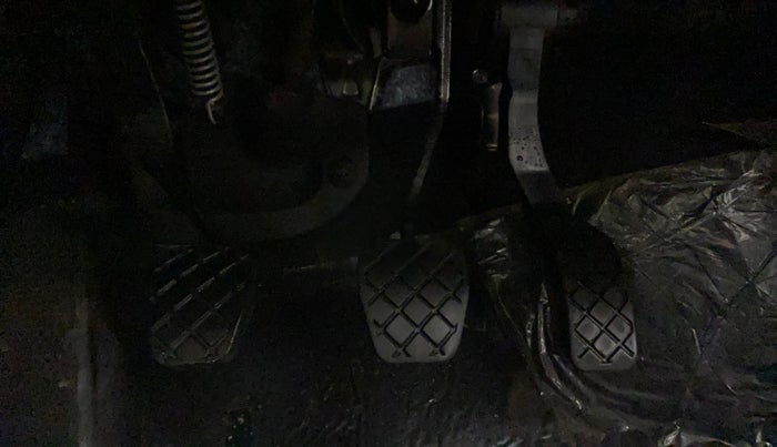 2019 Skoda Rapid 1.6 MPI ACTIVE, Petrol, Manual, 18,613 km, Pedals