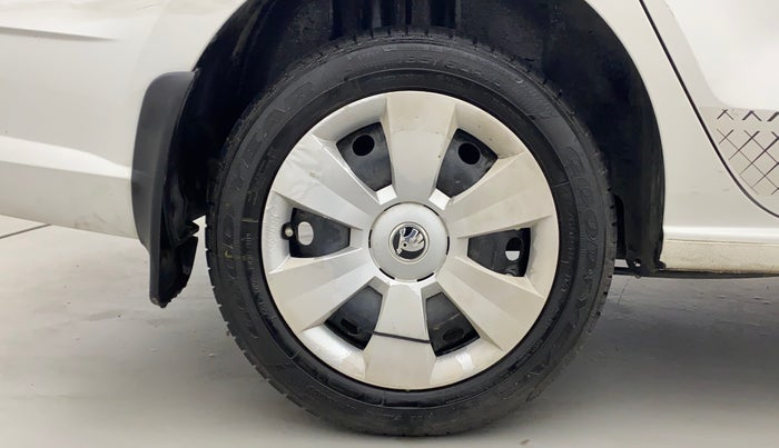 2019 Skoda Rapid 1.6 MPI ACTIVE, Petrol, Manual, 18,613 km, Right Rear Wheel