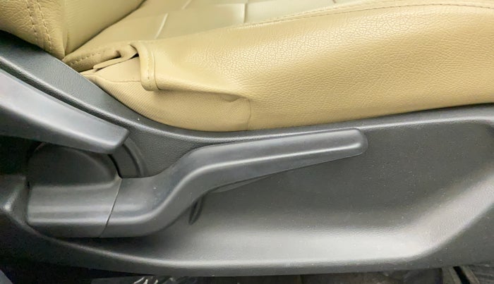 2020 Honda Amaze 1.5L I-DTEC S, Diesel, Manual, 36,624 km, Driver Side Adjustment Panel
