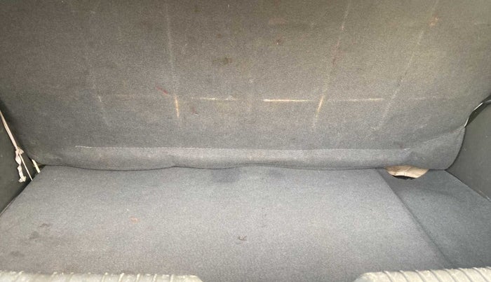 2011 Hyundai i10 MAGNA 1.2, Petrol, Manual, 80,890 km, Boot Inside