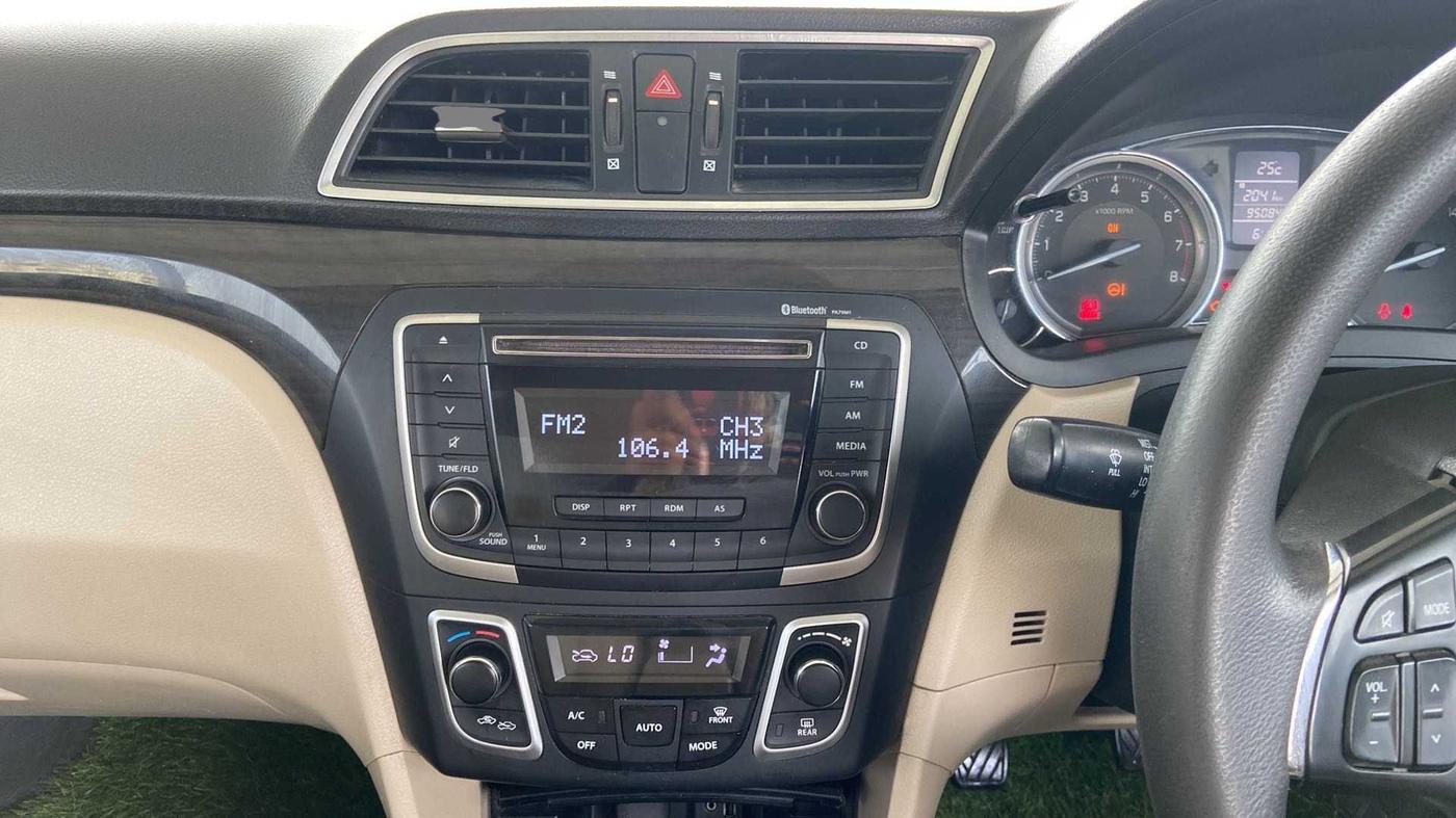 2018 Maruti Ciaz ZETA 1.4  MT PETROL, Petrol, Manual, 95,071 km, Air Conditioner