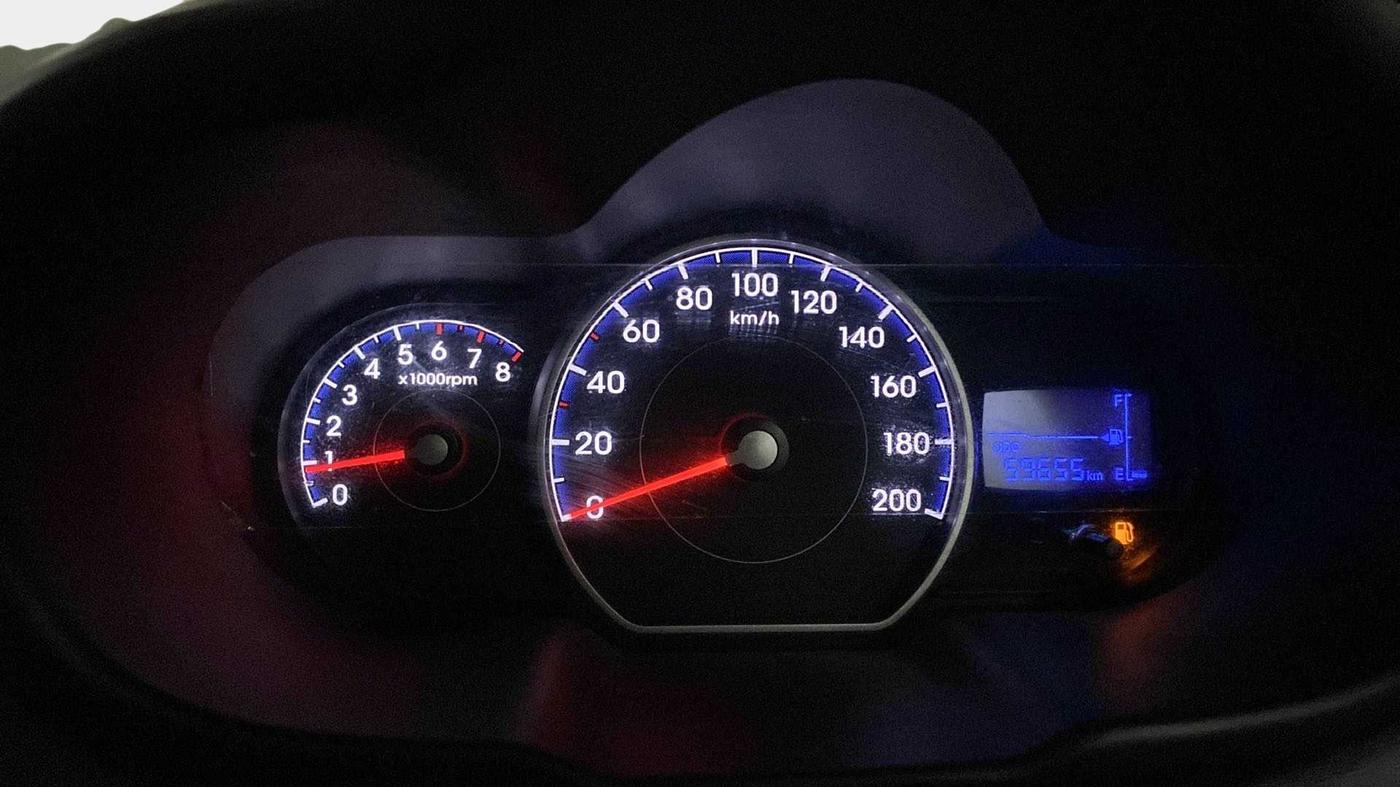 2015 Hyundai i10 SPORTZ 1.1, Petrol, Manual, 59,687 km, Odometer Image