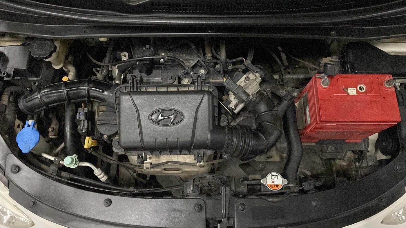 2015 Hyundai i10 SPORTZ 1.1, Petrol, Manual, 59,687 km, Open Bonet
