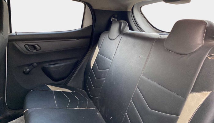 2016 Renault Kwid RXT 0.8, CNG, Manual, 69,083 km, Right Side Rear Door Cabin