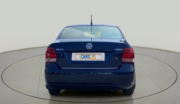 2013 Volkswagen Vento HIGHLINE 1.6 MPI, Petrol, Manual, 66,037 km, Back/Rear
