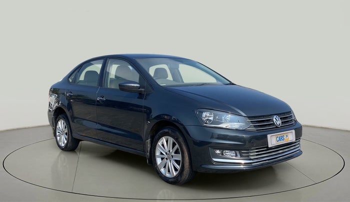2015 Volkswagen Vento HIGHLINE 1.5 AT, Diesel, Automatic, 68,612 km, Right Front Diagonal