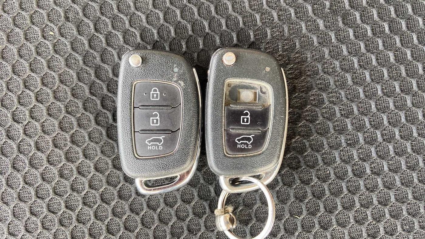 2015 Hyundai i20 Active 1.2 S, CNG, Manual, 59,888 km, Key Close Up