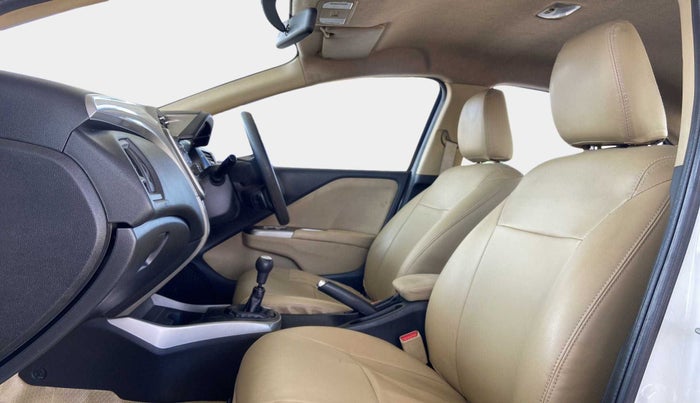 2016 Honda City 1.5L I-VTEC V MT, Petrol, Manual, 1,18,422 km, Right Side Front Door Cabin