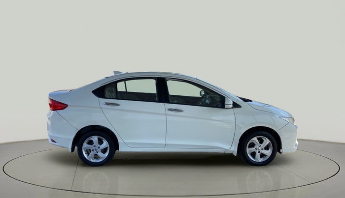 2016 Honda City 1.5L I-VTEC V MT, Petrol, Manual, 1,18,422 km, Right Side View