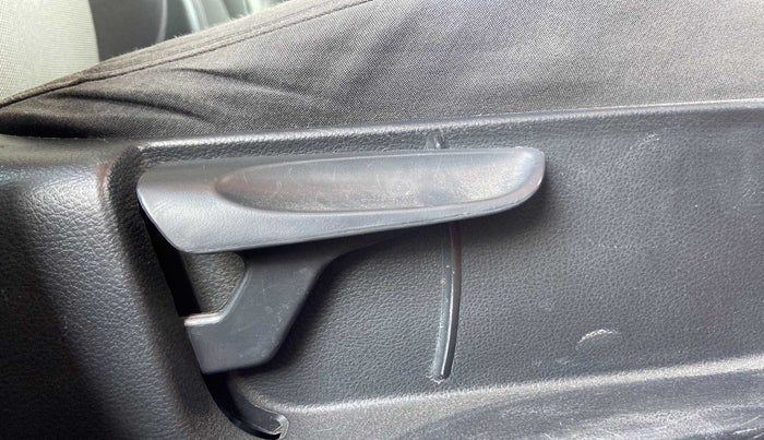 2016 Volkswagen Polo GT TSI AT, Petrol, Automatic, 81,264 km, Driver Side Adjustment Panel