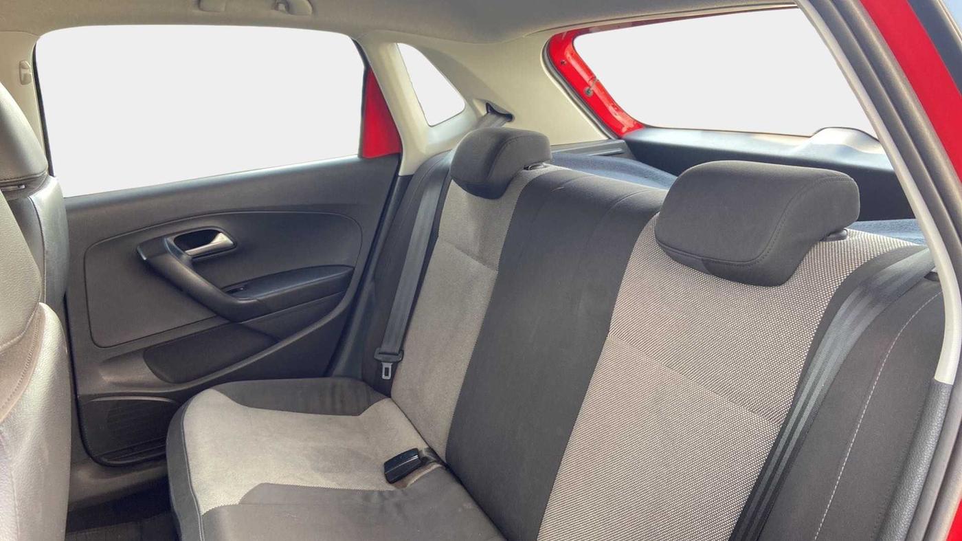 2016 Volkswagen Polo GT TSI AT, Petrol, Automatic, 81,264 km, Right Side Rear Door Cabin