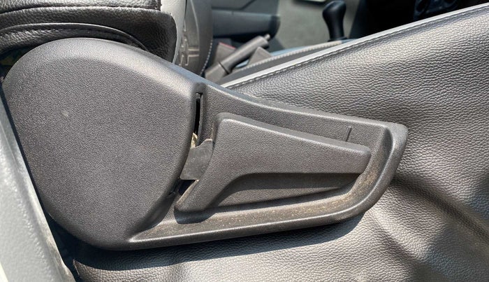 2023 Maruti Alto K10 VXI PLUS, Petrol, Manual, 3,912 km, Driver Side Adjustment Panel