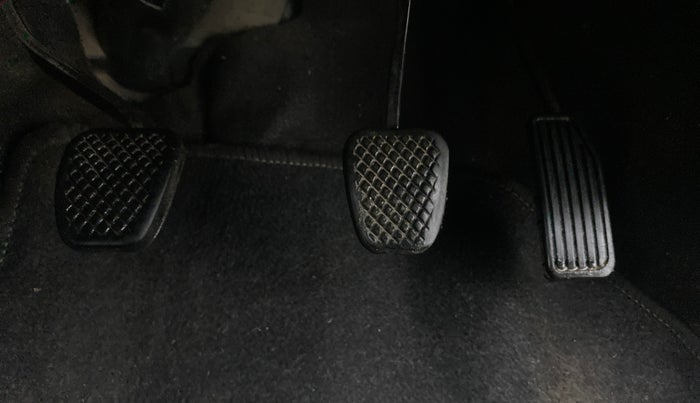 2017 Honda BR-V 1.5L I-VTEC VX, Petrol, Manual, 67,306 km, Pedals