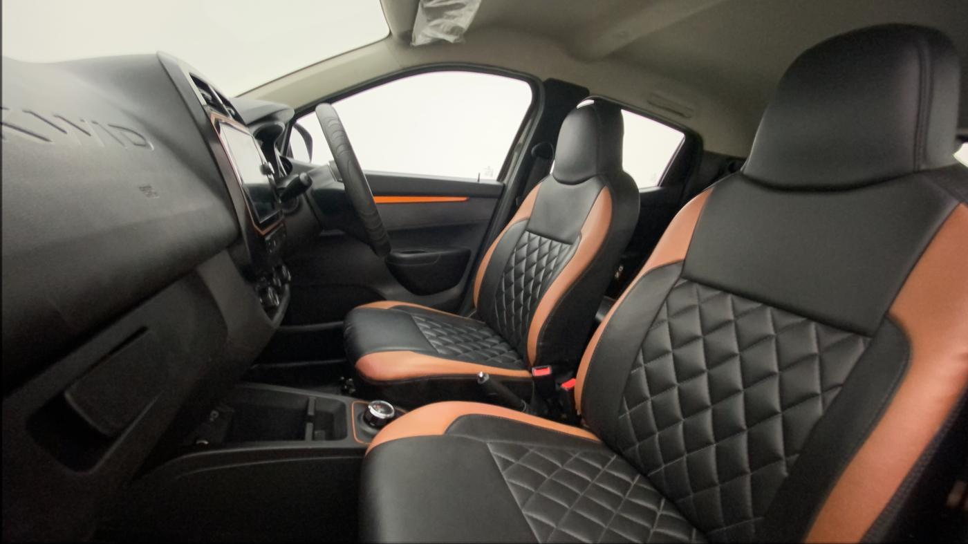 2021 Renault Kwid CLIMBER 1.0 AMT (O), Petrol, Automatic, 36,303 km, Right Side Front Door Cabin