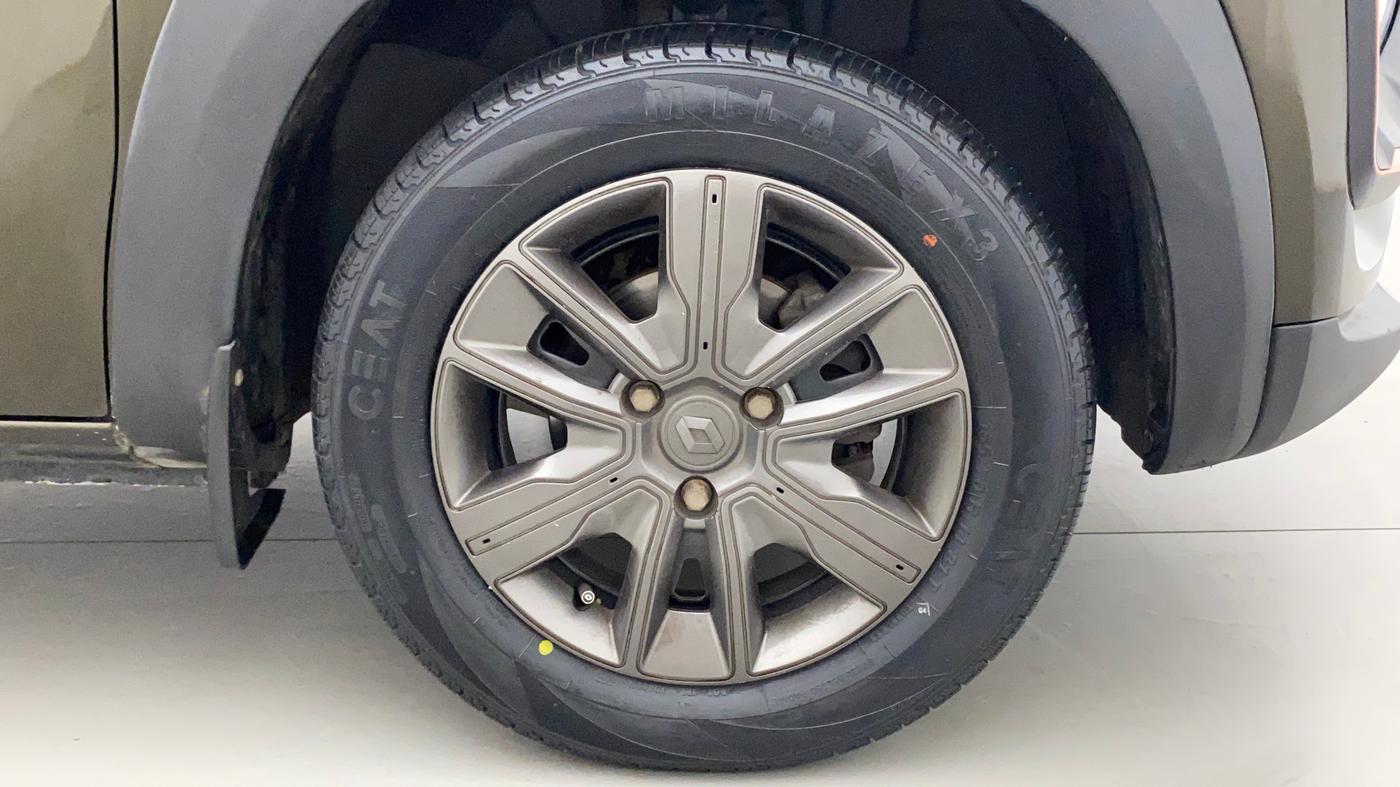 2021 Renault Kwid CLIMBER 1.0 AMT (O), Petrol, Automatic, 36,303 km, Right Front Wheel