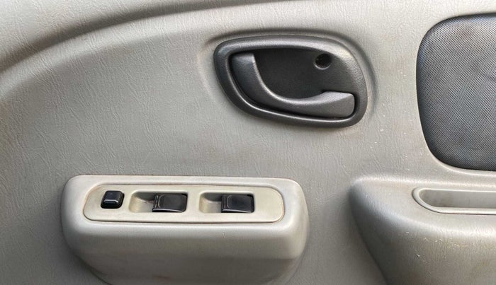 2011 Maruti Alto K10 VXI, Petrol, Manual, 86,080 km, Driver Side Door Panels Control