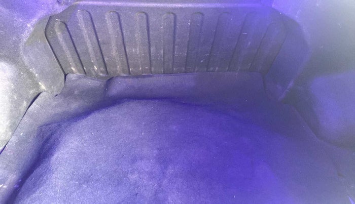 2014 Hyundai Xcent S 1.2, Petrol, Manual, 79,732 km, Boot Inside