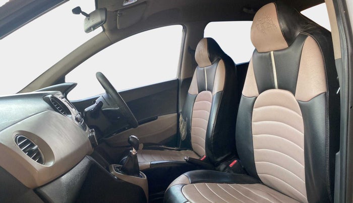 2014 Hyundai Xcent S 1.2, Petrol, Manual, 79,732 km, Right Side Front Door Cabin