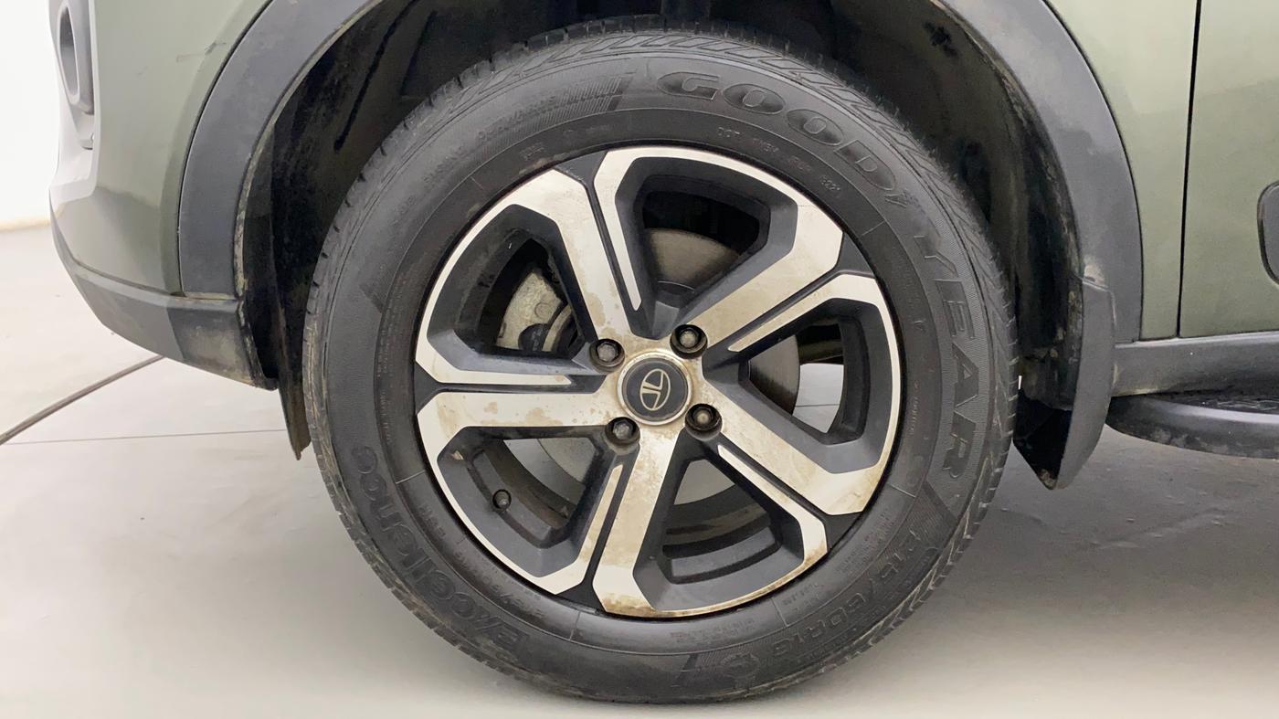 2021 Tata NEXON XZA PLUS (O) PETROL, Petrol, Automatic, 36,930 km, Left Front Wheel