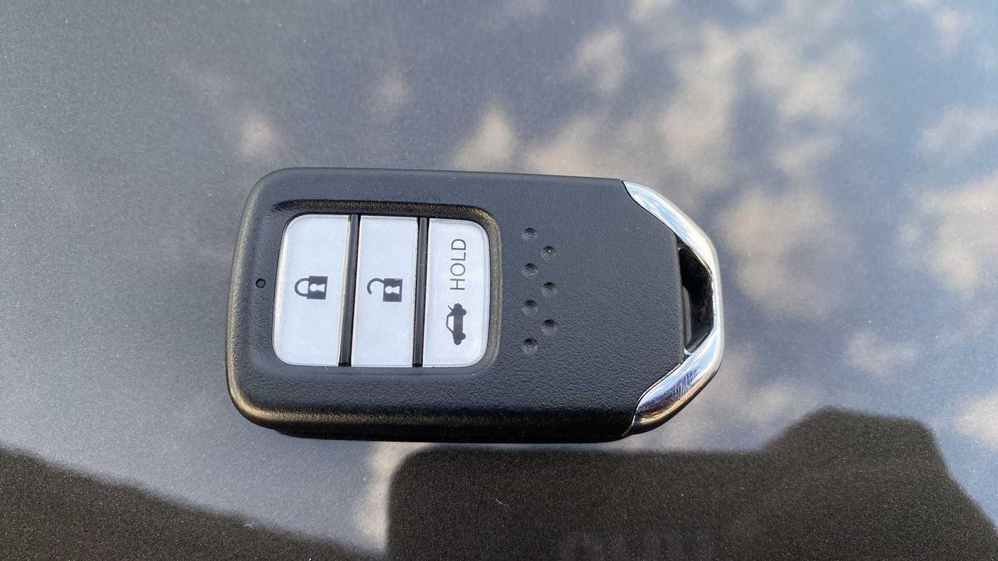 2021 Honda City 1.5L I-VTEC VX, Petrol, Manual, 13,470 km, Key Close Up