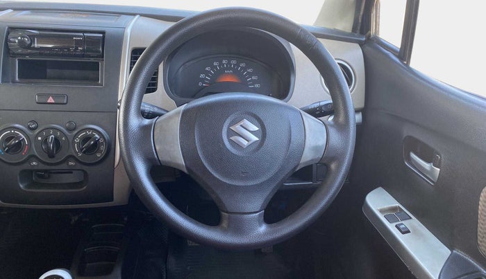 2013 Maruti Wagon R 1.0 LXI, Petrol, Manual, 75,868 km, Steering Wheel Close Up