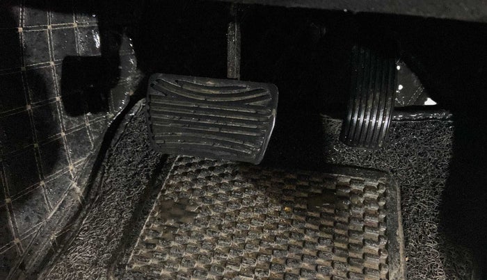 2021 Mahindra Thar LX PETROL HT 4WD AT, Petrol, Automatic, 19,070 km, Pedals