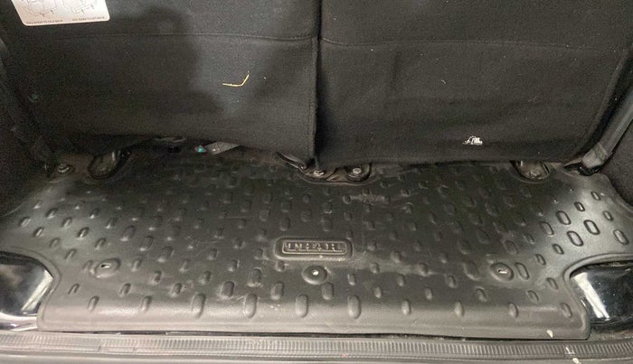 2021 Mahindra Thar LX PETROL HT 4WD AT, Petrol, Automatic, 19,070 km, Boot Inside