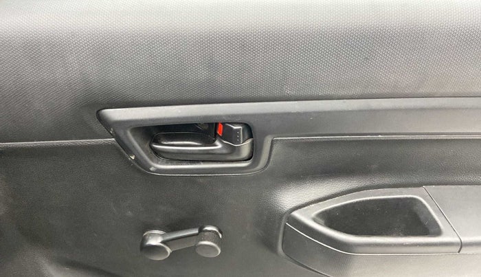 2022 Maruti S PRESSO LXI, Petrol, Manual, 3,053 km, Driver Side Door Panels Control