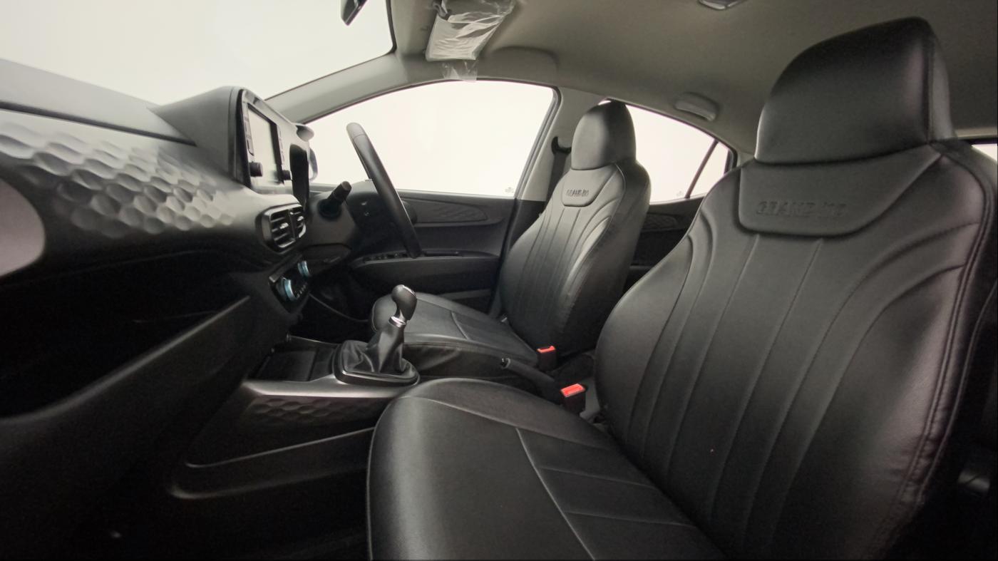 2022 Hyundai GRAND I10 NIOS SPORTZ 1.2 KAPPA VTVT DUAL TONE, Petrol, Manual, 11,295 km, Right Side Front Door Cabin