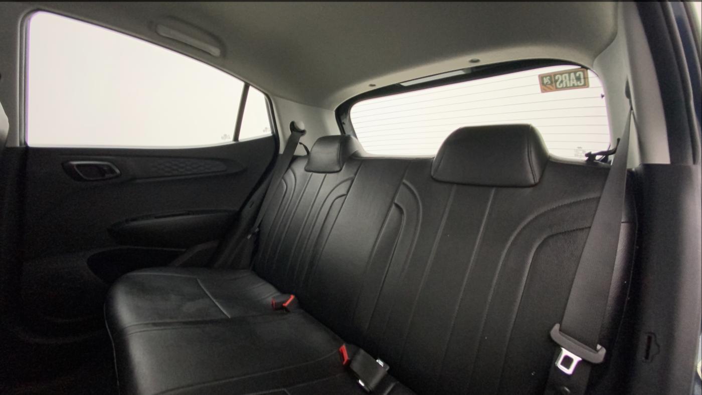 2022 Hyundai GRAND I10 NIOS SPORTZ 1.2 KAPPA VTVT DUAL TONE, Petrol, Manual, 11,295 km, Right Side Rear Door Cabin