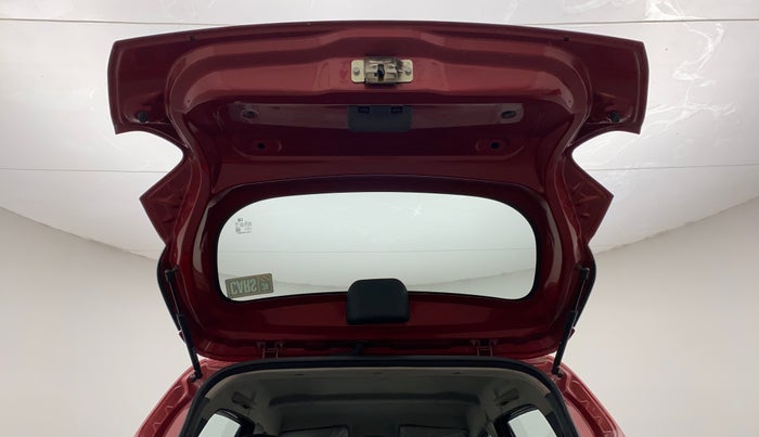 2015 Renault Kwid RXL, Petrol, Manual, 42,362 km, Boot Door Open