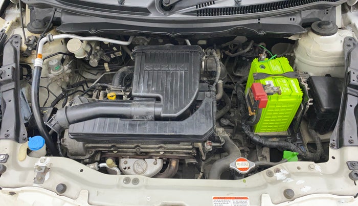 2013 Maruti Swift VXI, Petrol, Manual, 89,983 km, Open Bonet