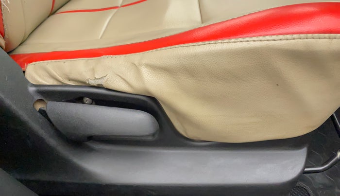 2013 Maruti Swift VXI, Petrol, Manual, 89,983 km, Driver Side Adjustment Panel