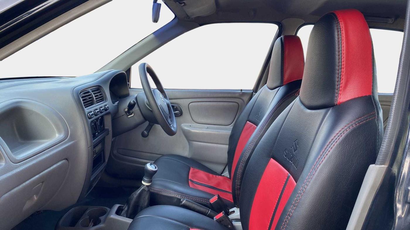 2012 Maruti Alto K10 LXI, Petrol, Manual, 38,963 km, Right Side Front Door Cabin