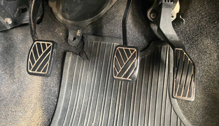 2010 Maruti Ritz LXI, Petrol, Manual, 44,637 km, Pedals