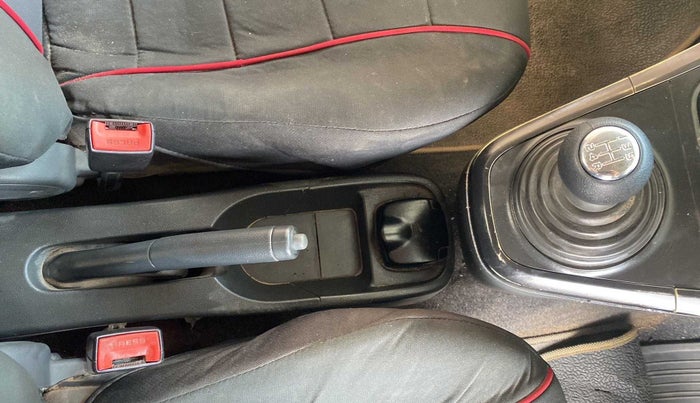 2010 Maruti Ritz LXI, Petrol, Manual, 44,637 km, Gear Lever