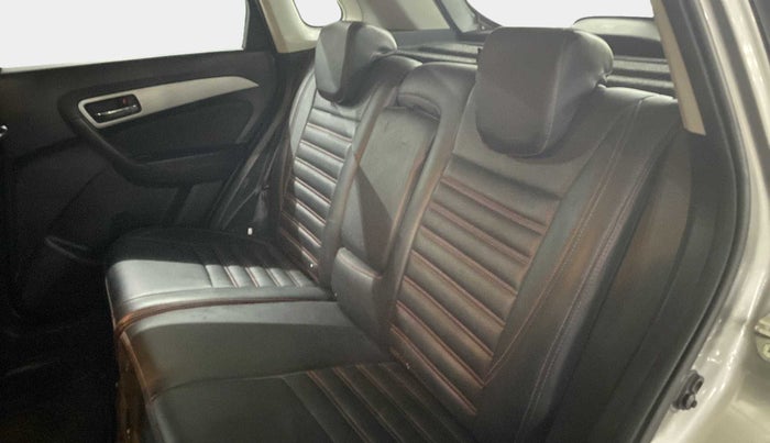 2020 Maruti Vitara Brezza ZXI PLUS, Petrol, Manual, 66,151 km, Right Side Rear Door Cabin