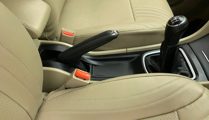 2020 Maruti Ciaz DELTA 1.5 SHVS MT PETROL, Petrol, Manual, 24,945 km, Gear Lever
