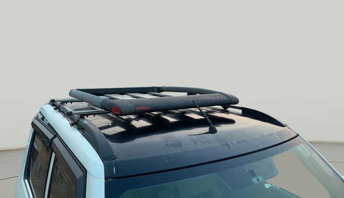 2017 Mahindra TUV300 T10 AMT, Diesel, Automatic, 94,565 km, Roof