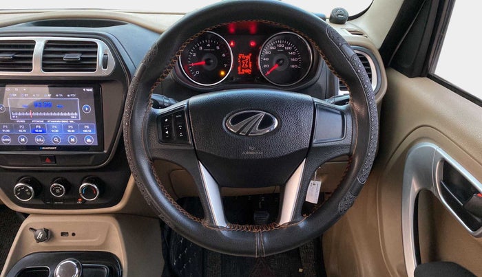2017 Mahindra TUV300 T10 AMT, Diesel, Automatic, 94,565 km, Steering Wheel Close Up