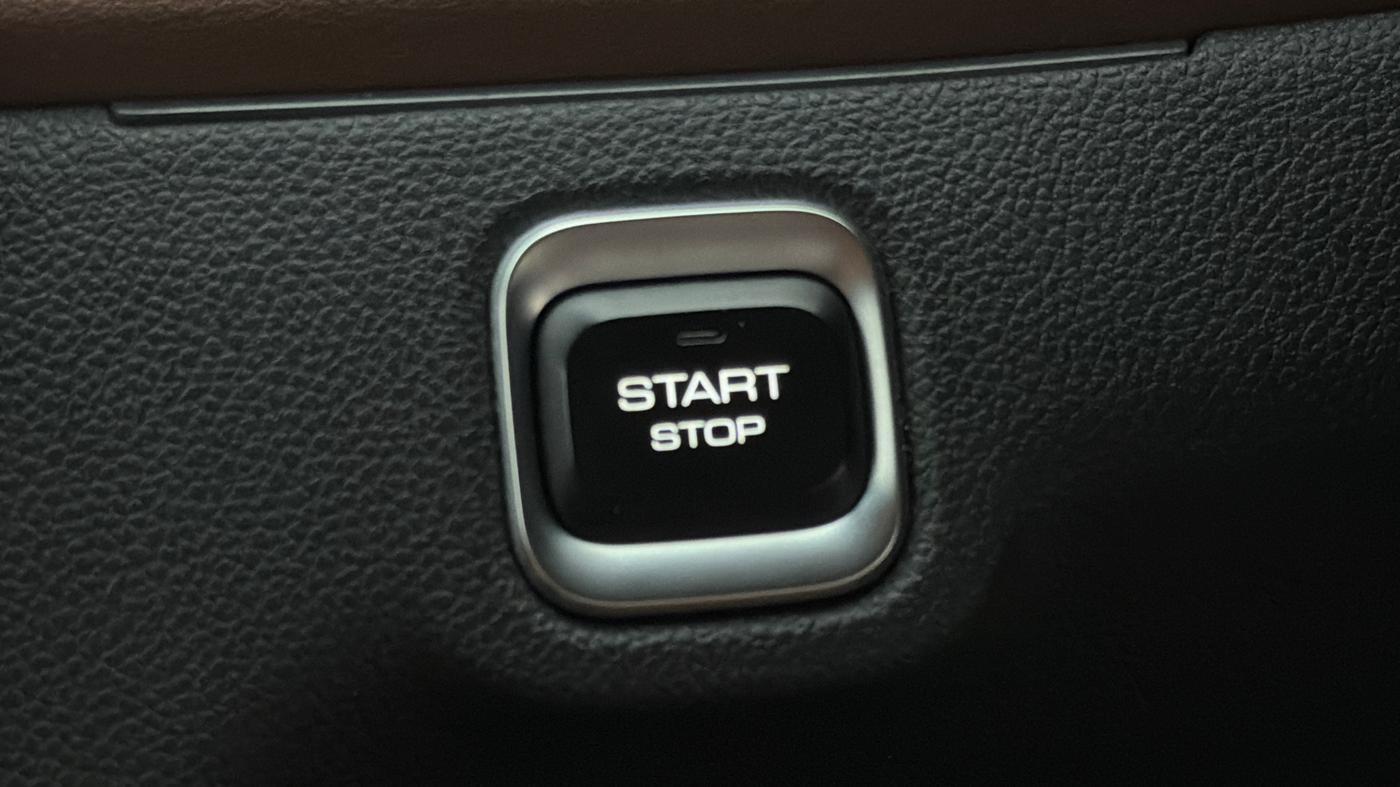 2023 MG HECTOR PLUS SAVVY PRO 1.5 TURBO CVT 6 STR, Petrol, Automatic, 15,647 km, Keyless Start/ Stop Button