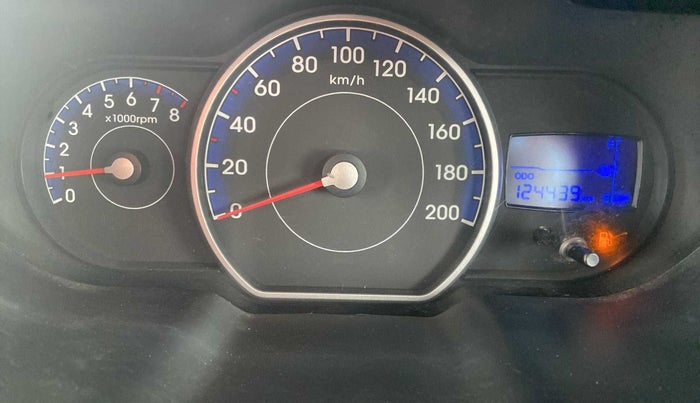 2012 Hyundai i10 MAGNA 1.2, Petrol, Manual, 1,24,453 km, Odometer Image