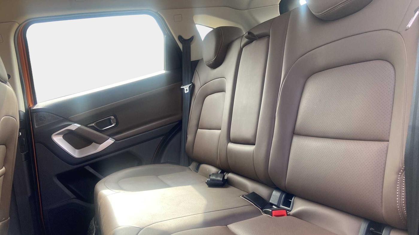 2019 Tata Harrier XZ 2.0L, Diesel, Manual, 19,239 km, Right Side Rear Door Cabin