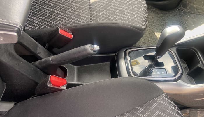 2022 Maruti IGNIS ZETA 1.2 AMT, Petrol, Automatic, 7,690 km, Gear Lever