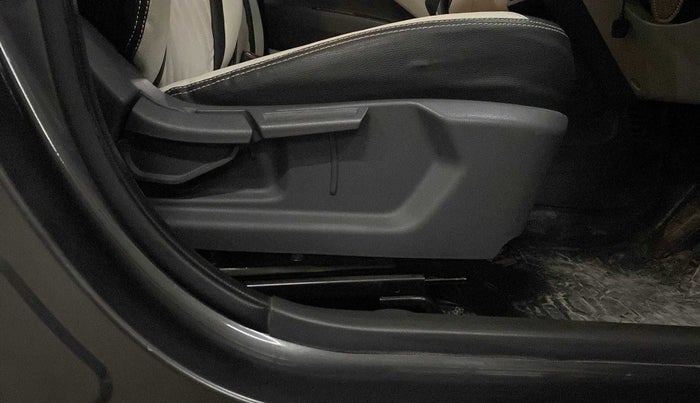 2021 Hyundai AURA S 1.2 AMT, Petrol, Automatic, 27,042 km, Driver Side Adjustment Panel
