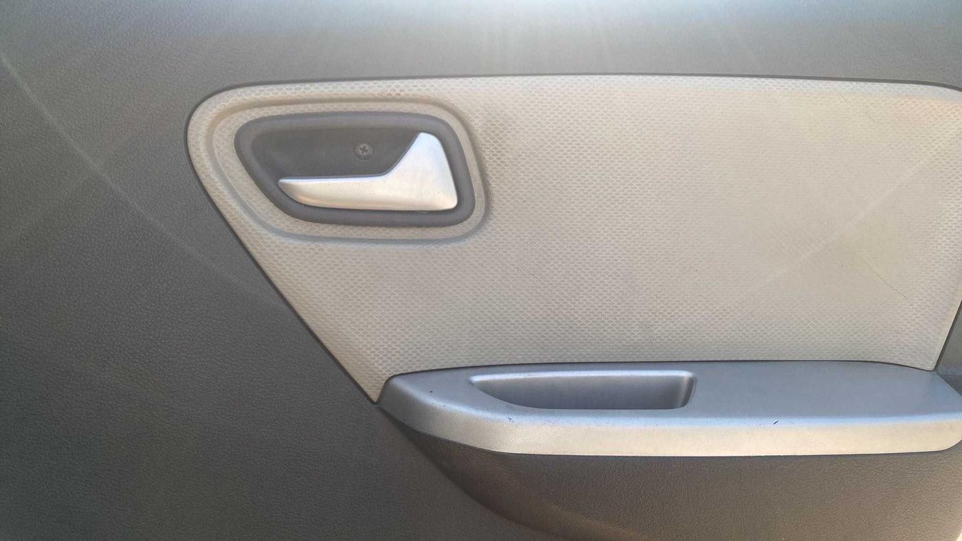 2015 Maruti Alto K10 VXI, Petrol, Manual, 41,861 km, Driver Side Door Panels Control
