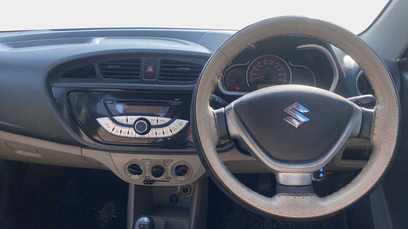 2015 Maruti Alto K10 VXI, Petrol, Manual, 41,861 km, Steering Wheel Close Up