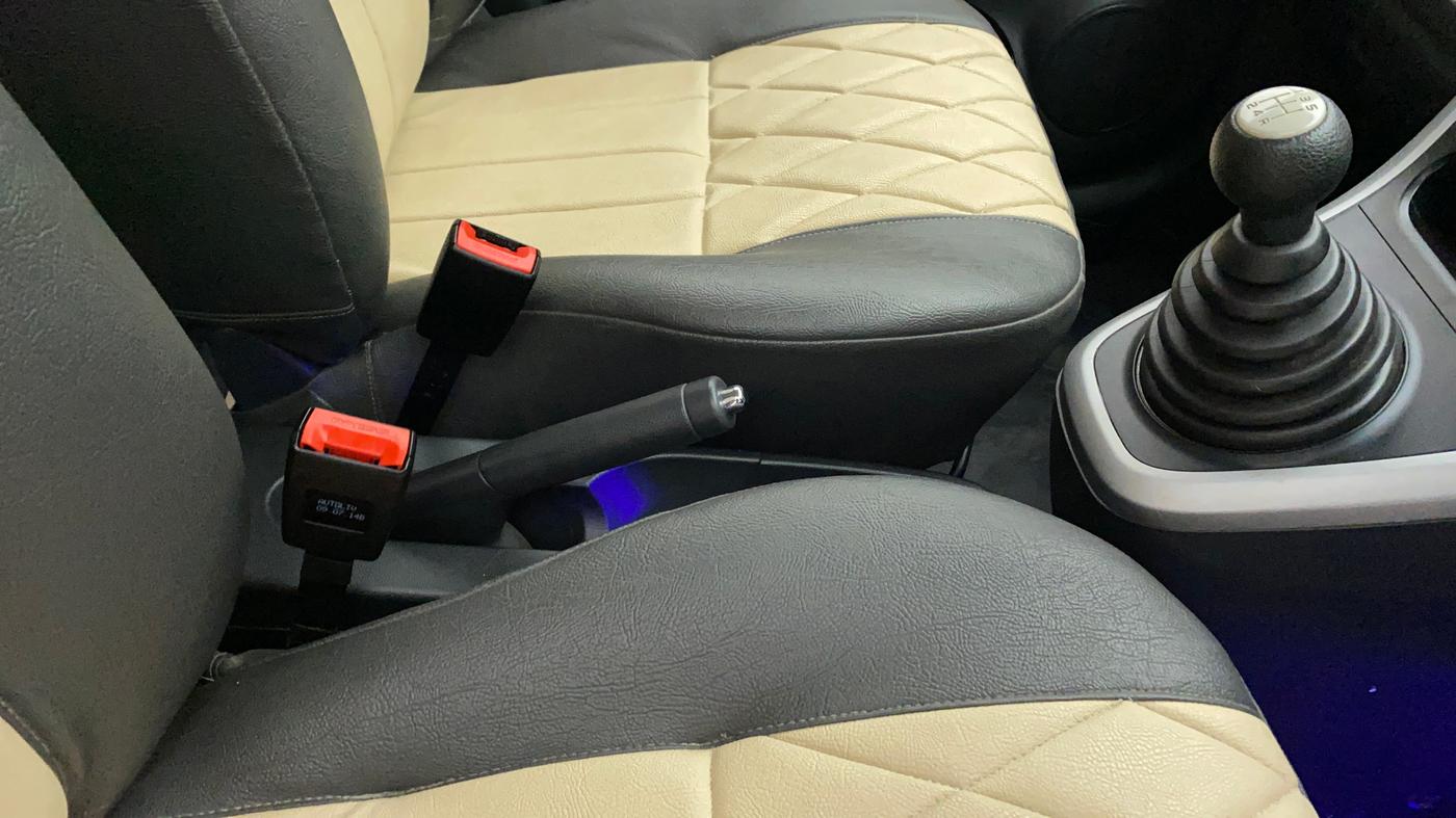2014 Maruti Ritz VXI, Petrol, Manual, 44,320 km, Gear Lever