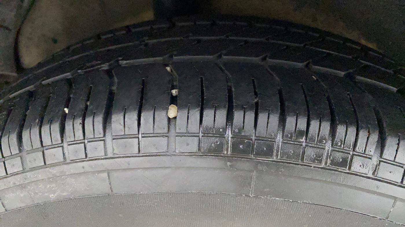 2014 Maruti Ritz VXI, Petrol, Manual, 44,320 km, Right Rear Tyre Tread