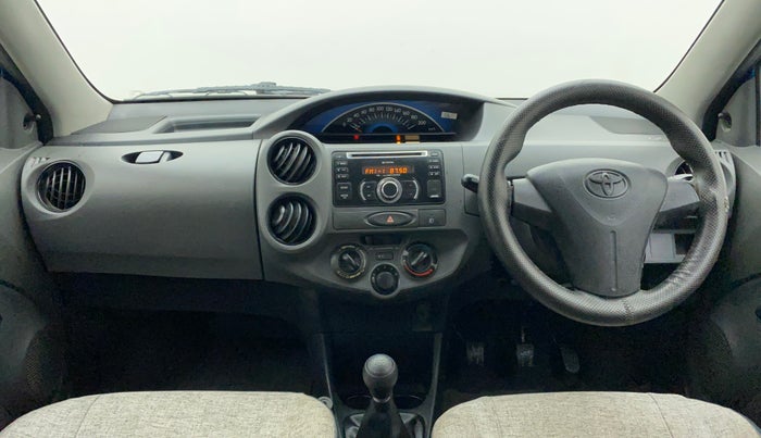 2013 Toyota Etios Liva G, Petrol, Manual, 42,005 km, Dashboard